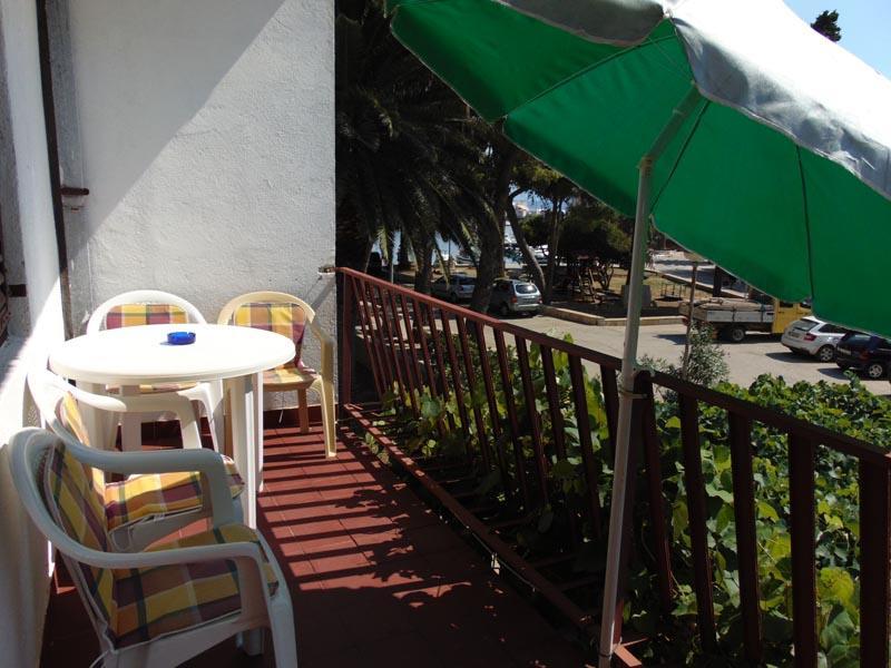 Appartement Apartman Sućuraj Extérieur photo